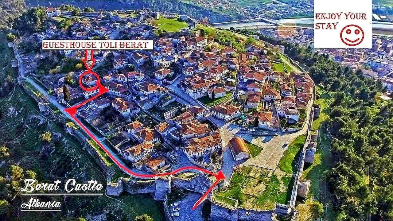 Guest House Toli Inside Berat Castle מראה חיצוני תמונה